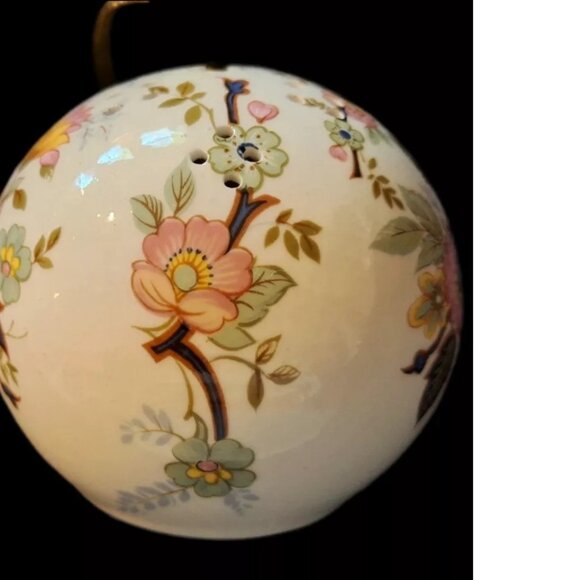 Vintage Pink Floral Royal Windsor Bone China Pomander Potpourri Excellent - Picture 2 of 6